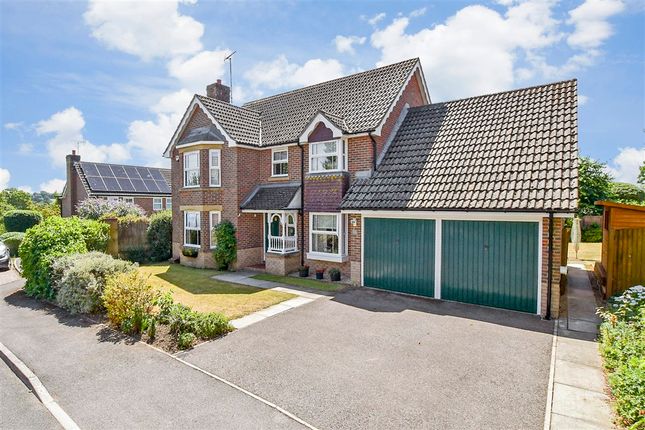 4 bed property, in Masons Way, £750,000