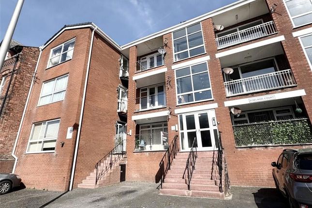 2 bed property, in Adelaide Street, £70,000