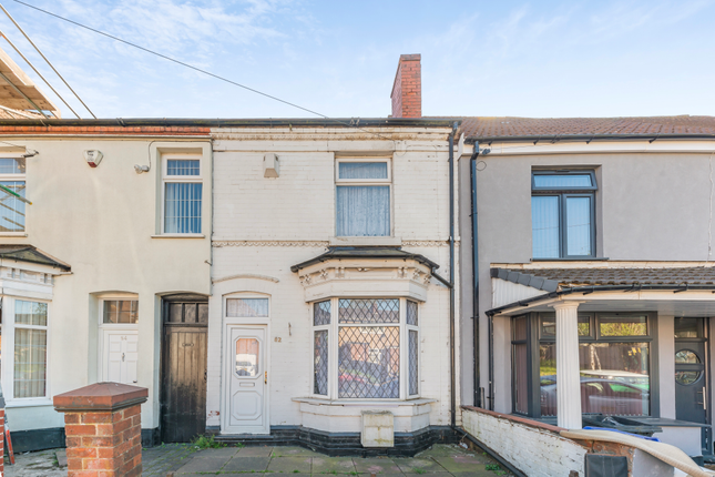 3 bed property, in Blackacre Road, £150,000