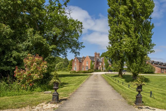 9 bed property, in Bettiscombe, £2,500,000