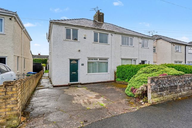 3 bed property, in Thirlmere Avenue, £160,000