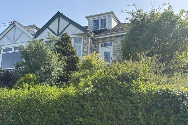 3 bed property, in New Road, £150,000