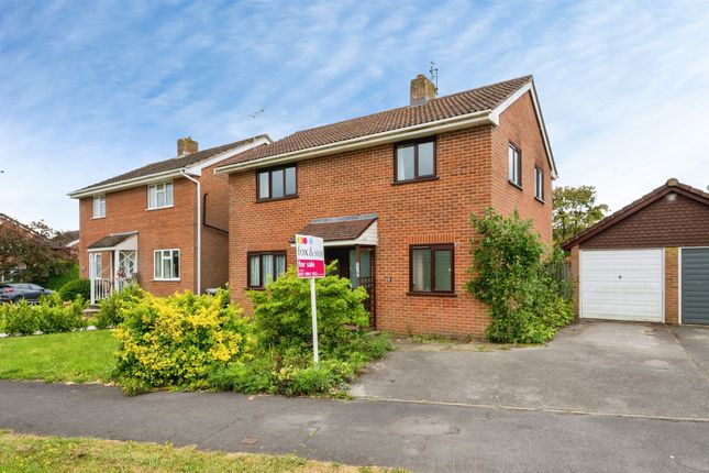 4 bed property, in Tees Farm Road, £425,000