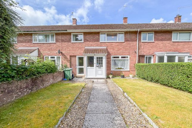3 bed property, in Penrice Green, £190,000