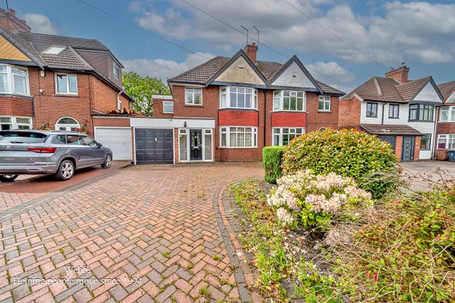 4 bed property, in Sutton Road, £400,000