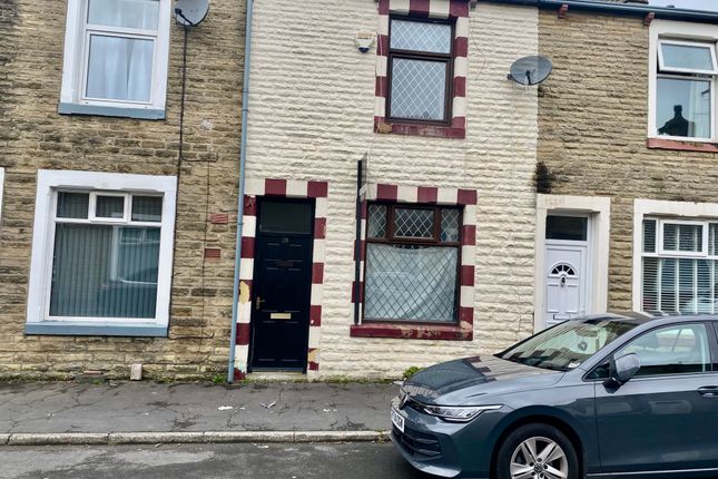 2 bed property, in Tennis Street, £84,995