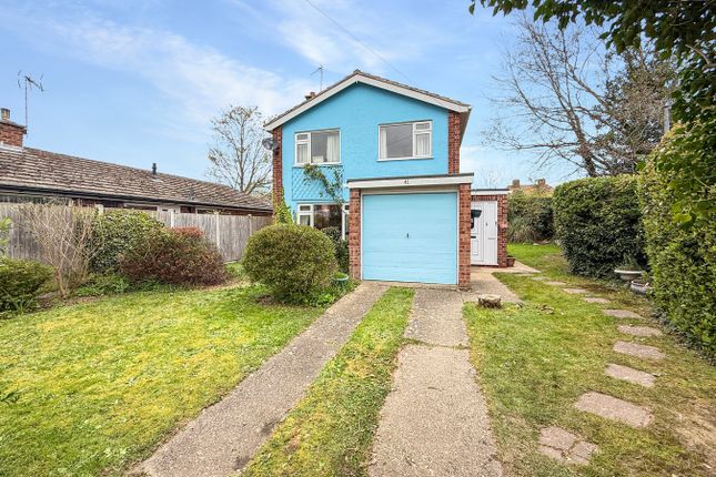 3 bed property, in Parkwood Avenue, £475,000