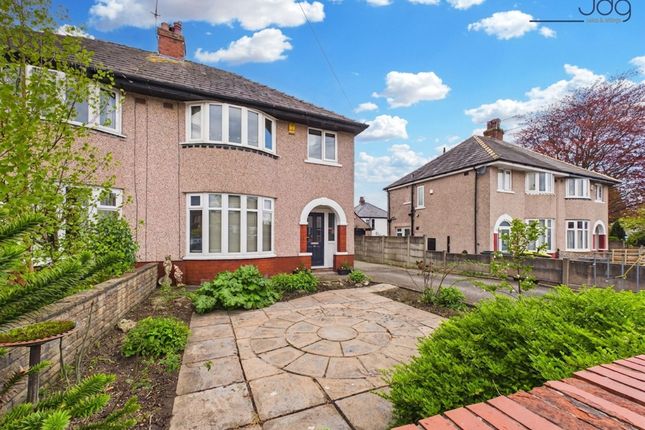 3 bed property, in Barley Cop Lane, £215,000