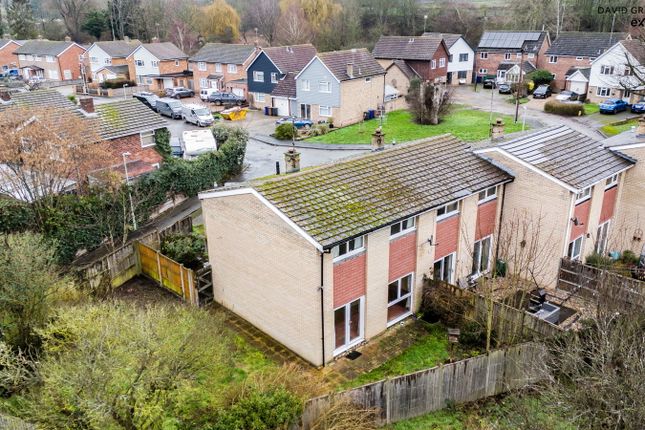 3 bed property, in Bell Meadow IP32, £250,000