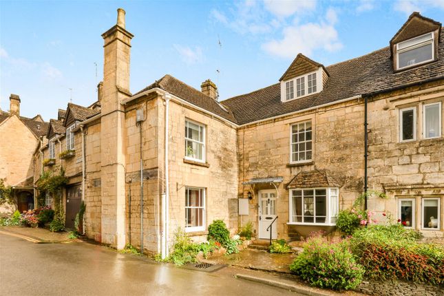 4 bed property, in Tibbiwell Street, £695,000