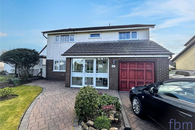 5 bed property, in Upper Lamphey Road, £399,950