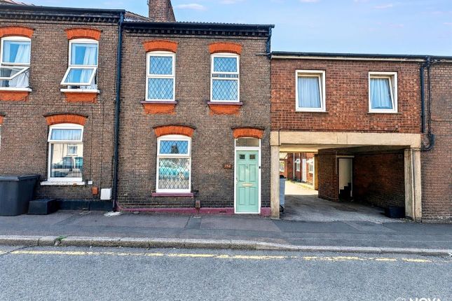 3 bed property, in High Town Road, £280,000