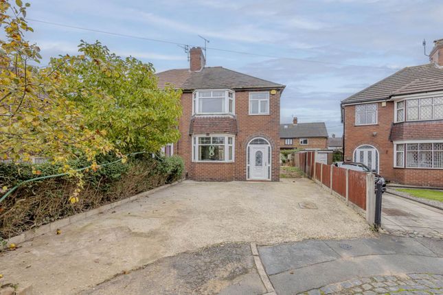 3 bed property, in Meadow Avenue, £160,000