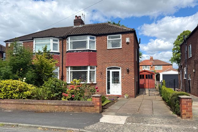 3 bed property, in Newlyn Drive, £339,950