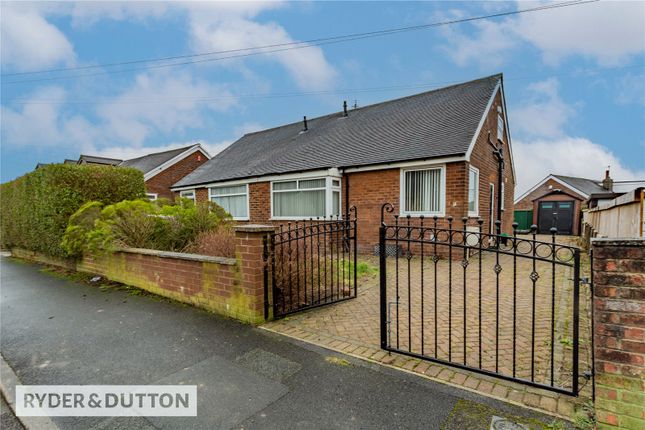 2 bed property, in Lindale Avenue, £249,950