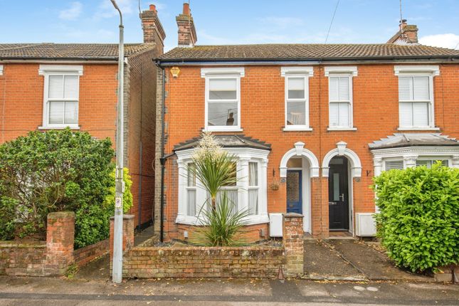 3 bed property, in Bristol Road, £275,000