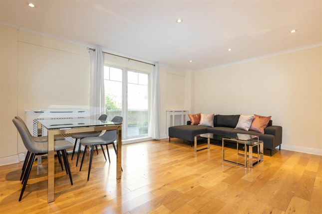 3 bed property, in Hampden Gurney Street, £900,000