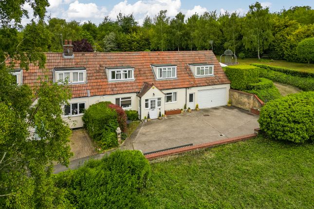 5 bed property, in Gog Magog Cottages, £1,150,000