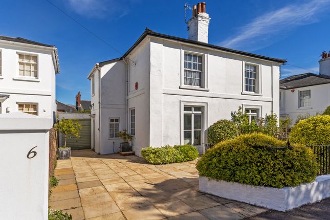 3 bed property, in St. James Villas, £895,000