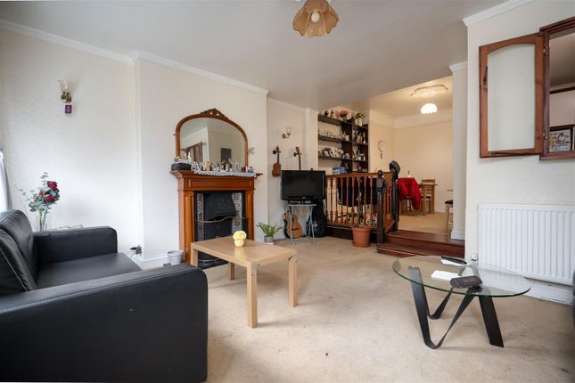 3 bed property, in Brandville Road, £525,000
