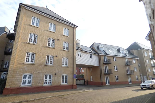 1 bed property, in Grosvenor Place, £175,000