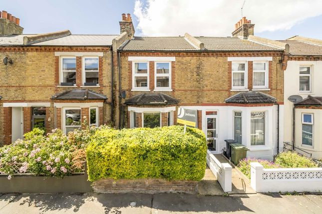 2 bed property, in Wingford Road, £500,000