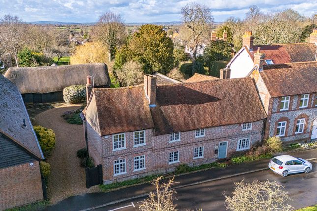 5 bed property, in Monks Risborough, £1,495,000