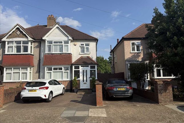 3 bed property, in Eastbourne Road, £569,950