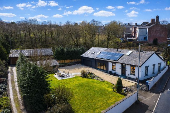 5 bed property, in Queen Street, £750,000