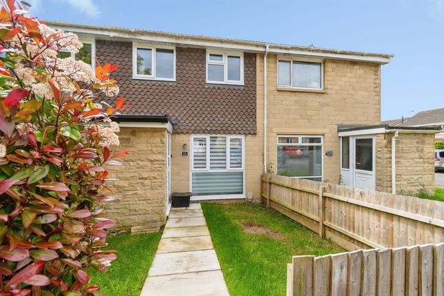 3 bed property, in Ashwood Road, £250,000