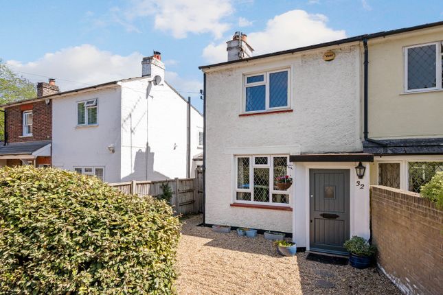 2 bed property, in Brooklands Lane, £500,000