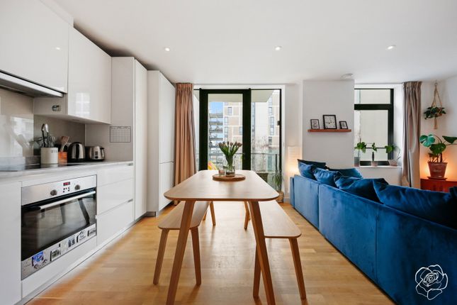 3 bed property, in Titian Heights, £685,000