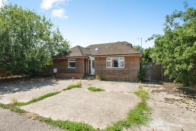 4 bed property, in Station Road, £500,000