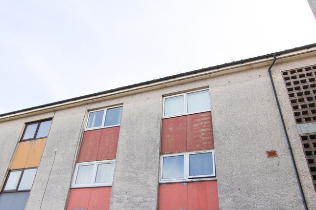 2 bed property, in 9E, £39,000