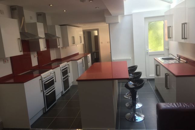8 bed property, in Dawlish Road, £625,000