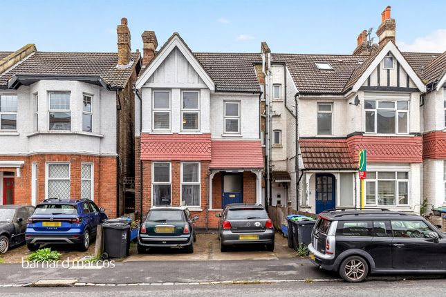 4 bed property, in Melfort Road, £425,000