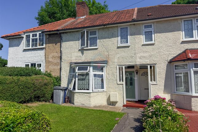 2 bed property, in Langham Gardens, £400,000