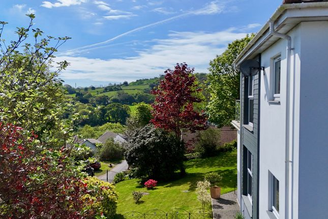 6 bed property, in Polsethow, £950,000