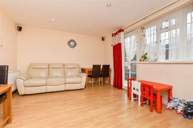 2 bed property, in Preston Manor Road, £240,000