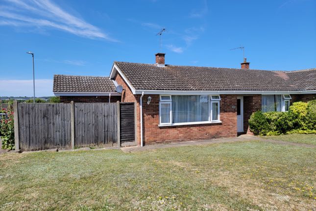 3 bed property, in Thornhill Road, £315,000