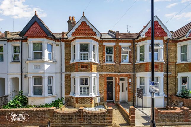 3 bed property, in Grosvenor Road, £875,000