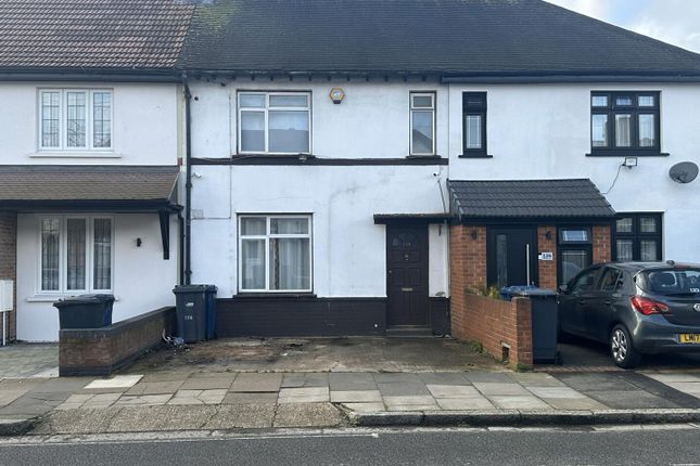 3 bed property, in Northcote Avenue, £520,000