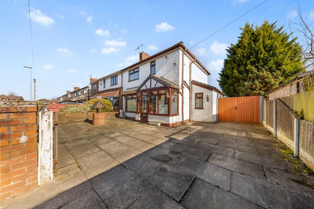 3 bed property, in Capesthorne Road, £200,000