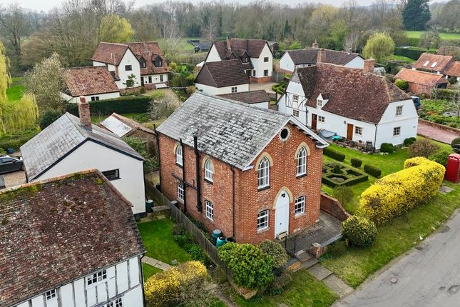 3 bed property, in High Street, £475,000