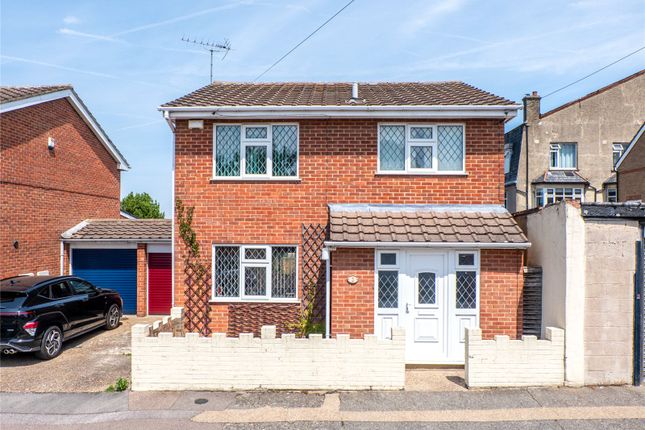 3 bed property, in Jellicoe Avenue West, £350,000