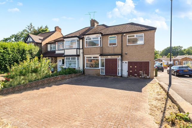4 bed property, in Kenton Lane, £625,000