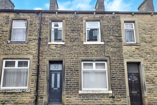 3 bed property, in 33 Essex Street, £50,000