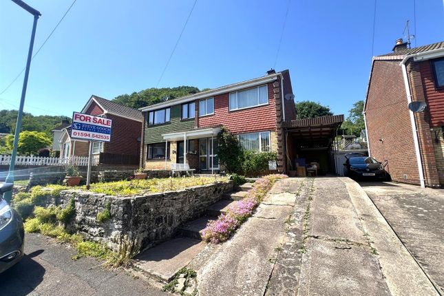 3 bed property, in Orchard Close, £200,000