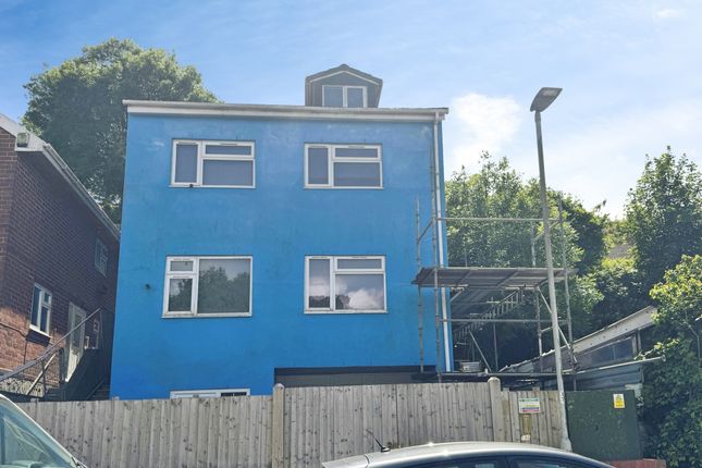 2 bed property, in Billacombe Road, £325,000