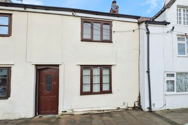 2 bed property, in Rounceval Street, £250,000